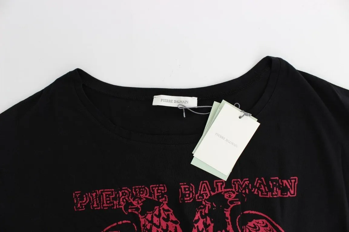 Black branded t-shirt
