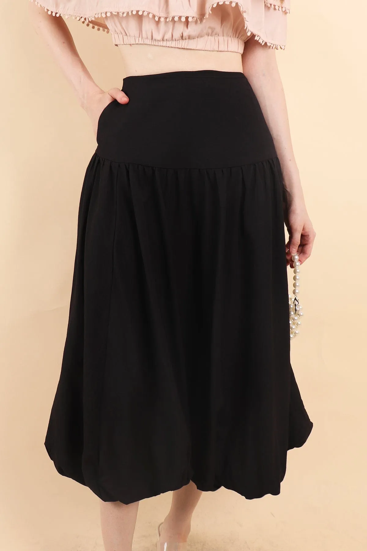 BRIA BUBBLE SKIRT IN BLACK
