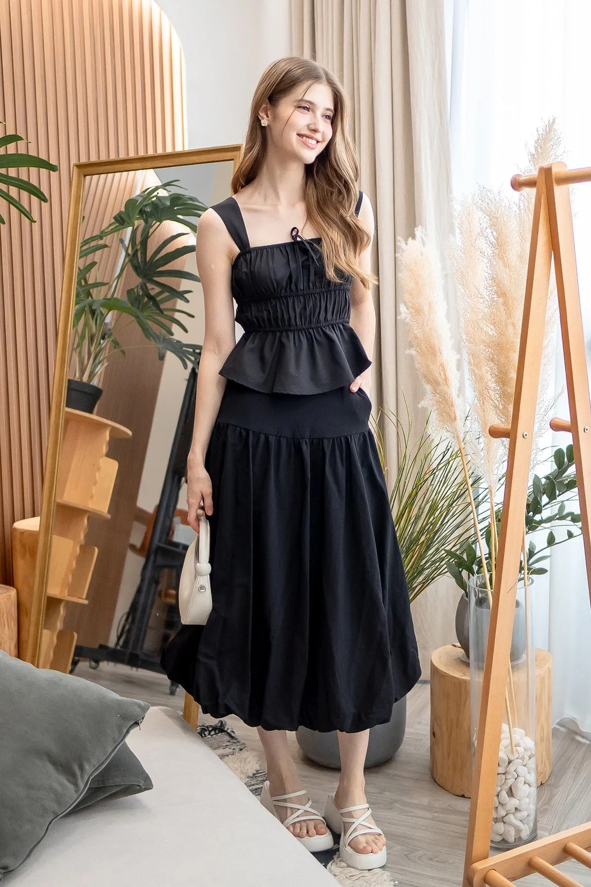 BRIA BUBBLE SKIRT IN BLACK