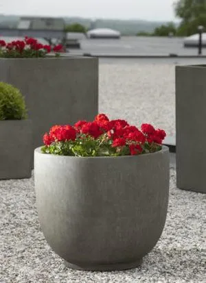 Campania Danilo Planter