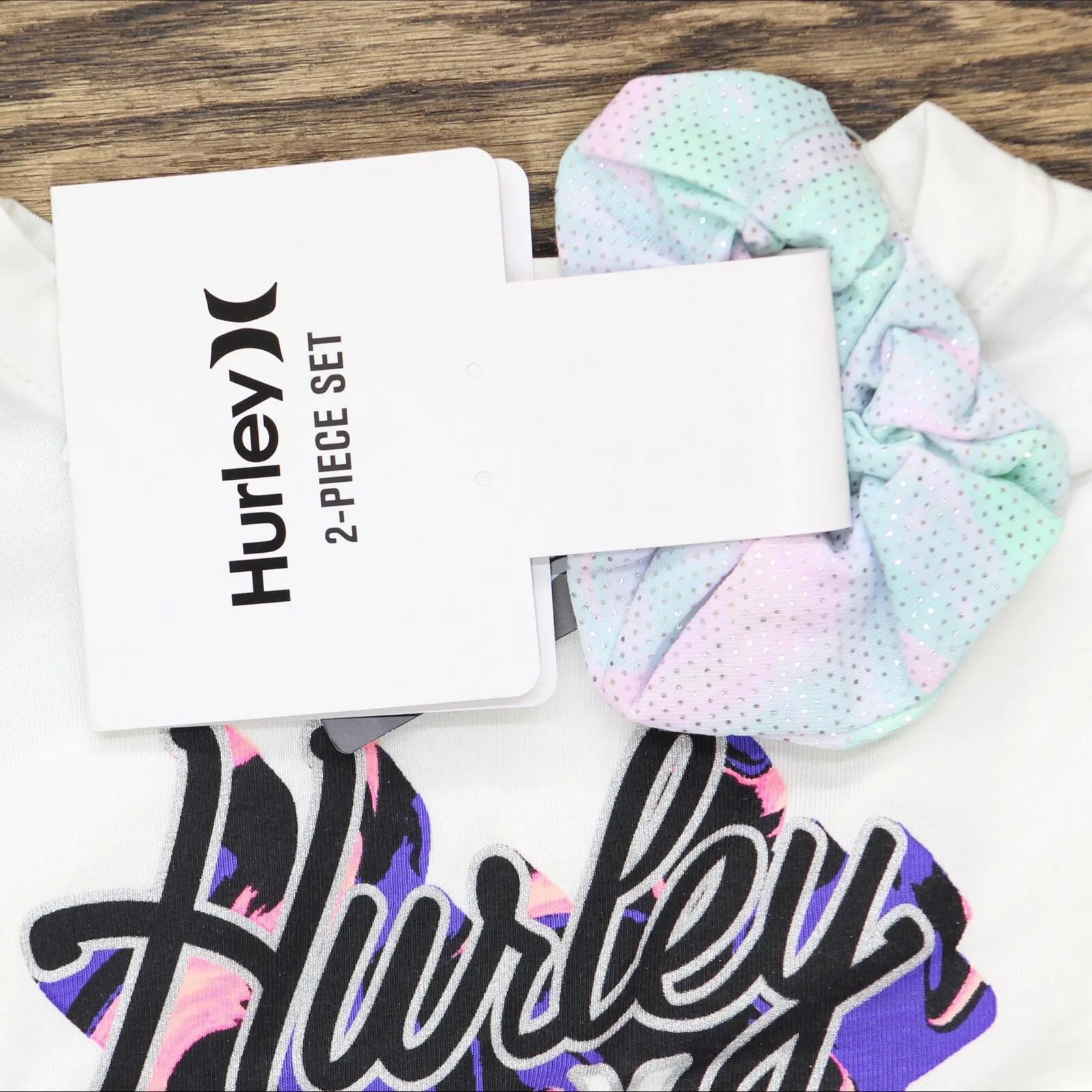 Hurley Girls Long Sleeve Boxy T-Shirt with Scrunchie Sail White / Mint Foam 6