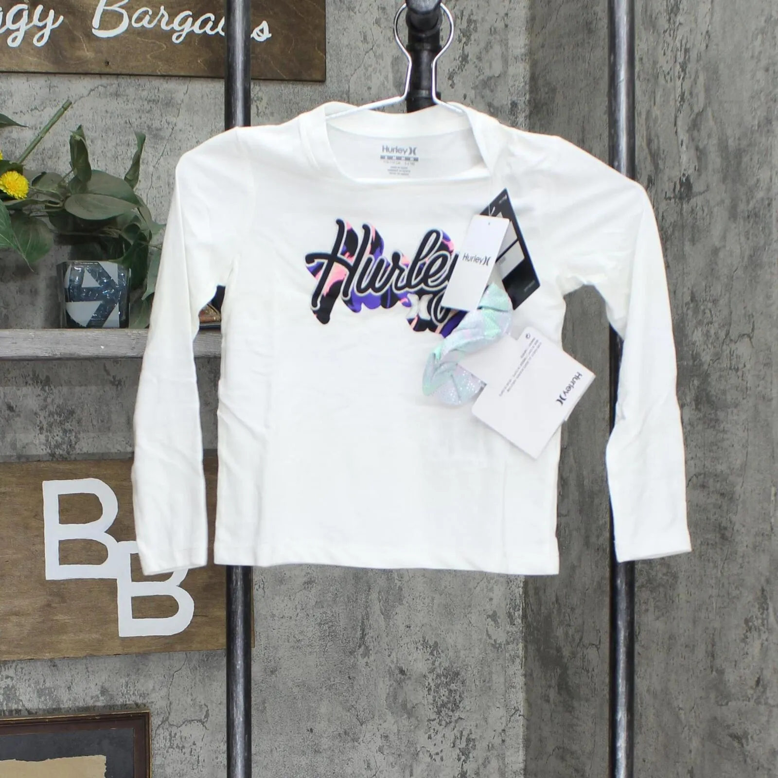 Hurley Girls Long Sleeve Boxy T-Shirt with Scrunchie Sail White / Mint Foam 6