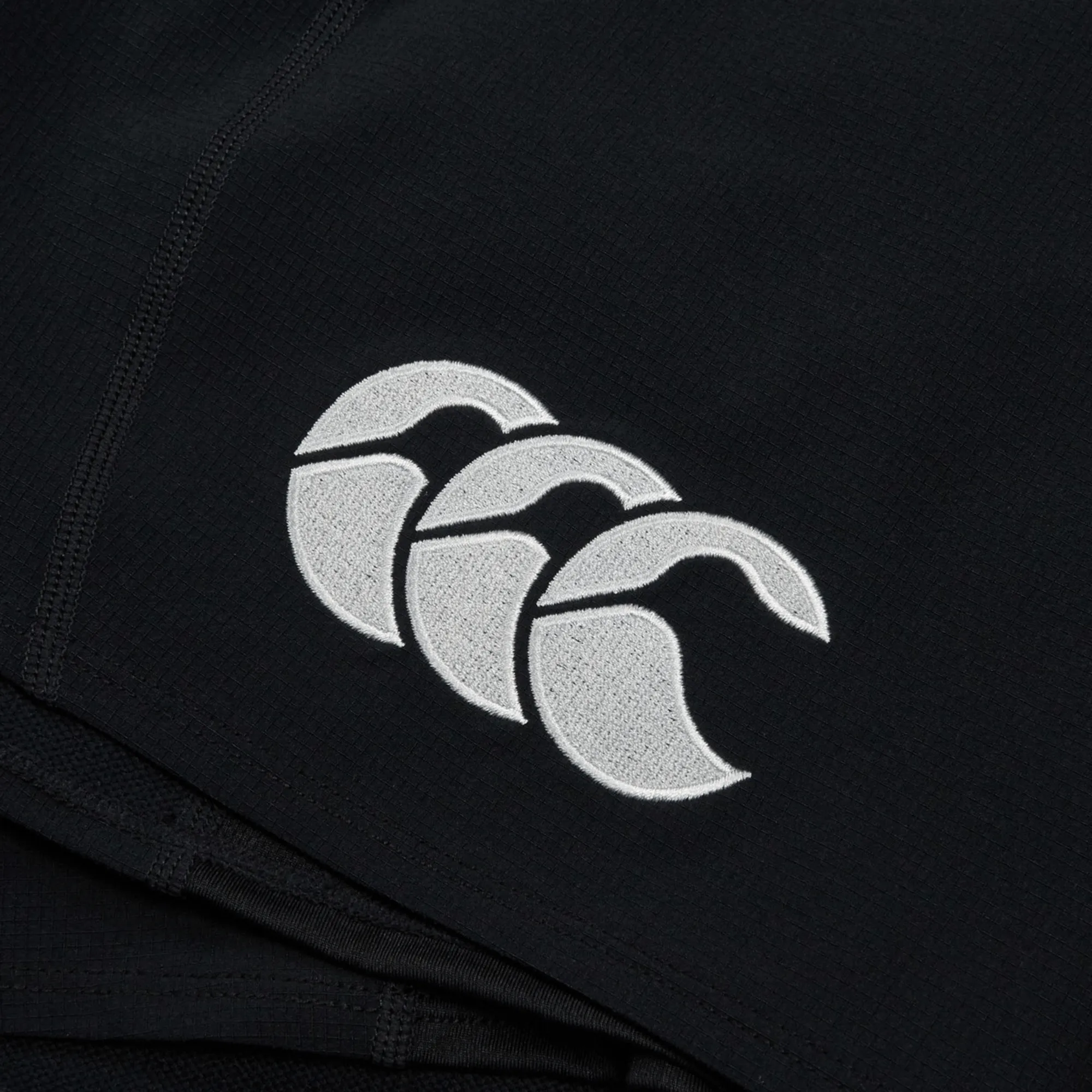 Ireland 24 Training Short by Canterbury