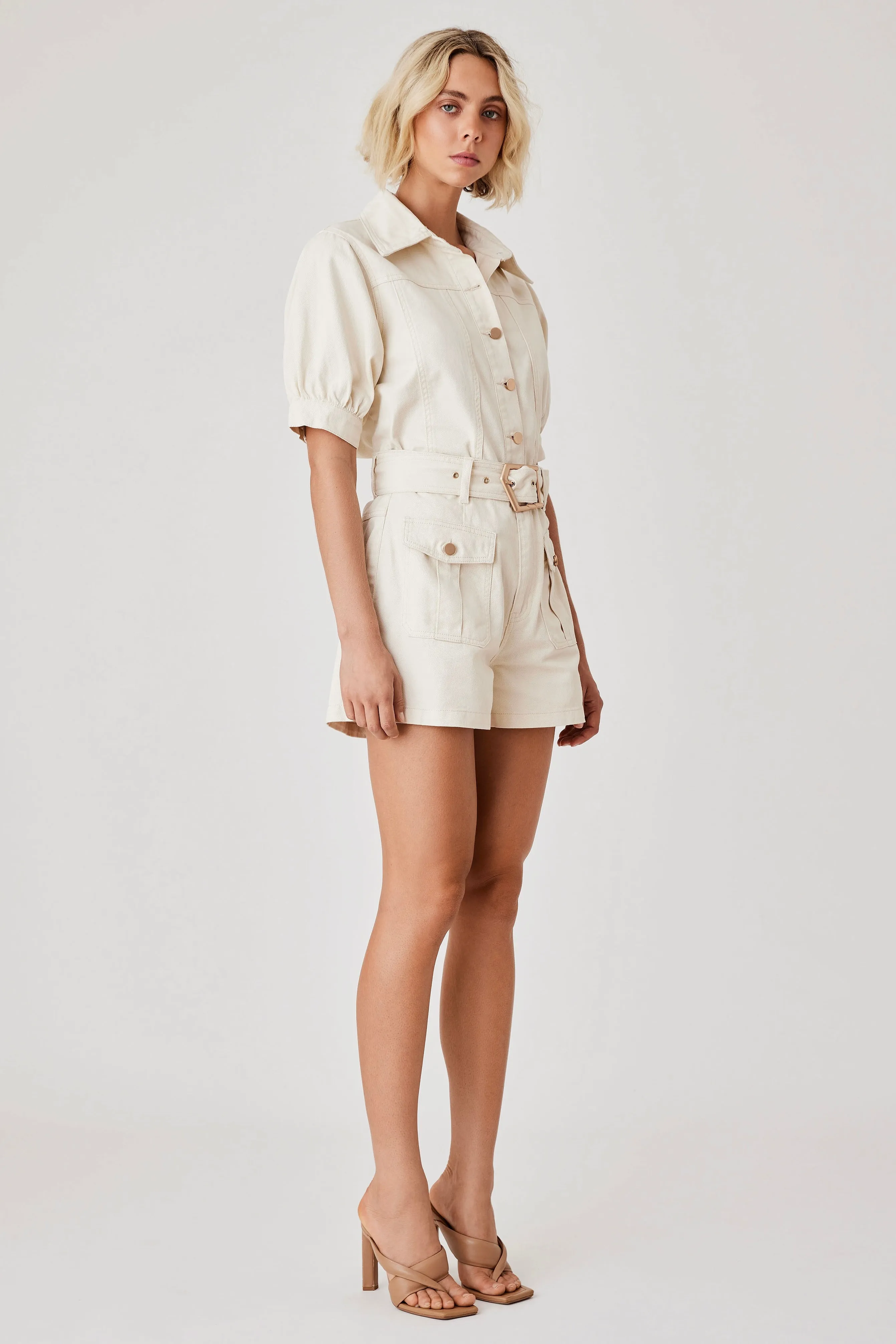 Kokomo Ivory Denim Gold Buckle Short