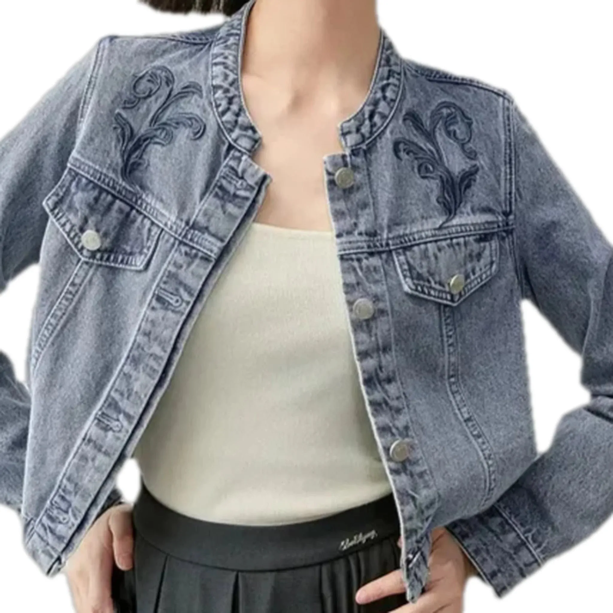 Light stonewashed style women's denim jacket