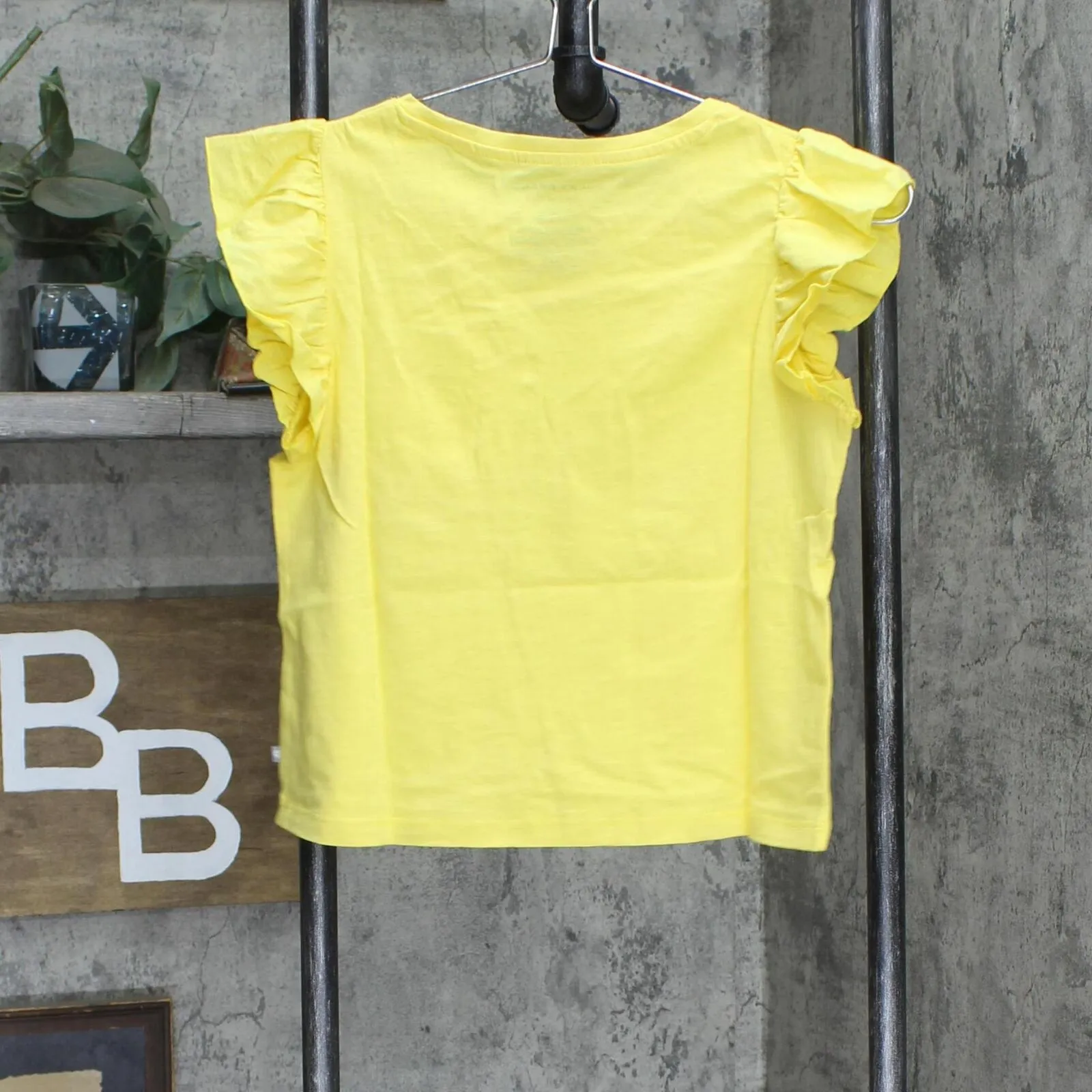 Lucky Brand Girls Short Sleeve Boxy Fit Graphic T-Shirt Gold Finch Smile 12-14