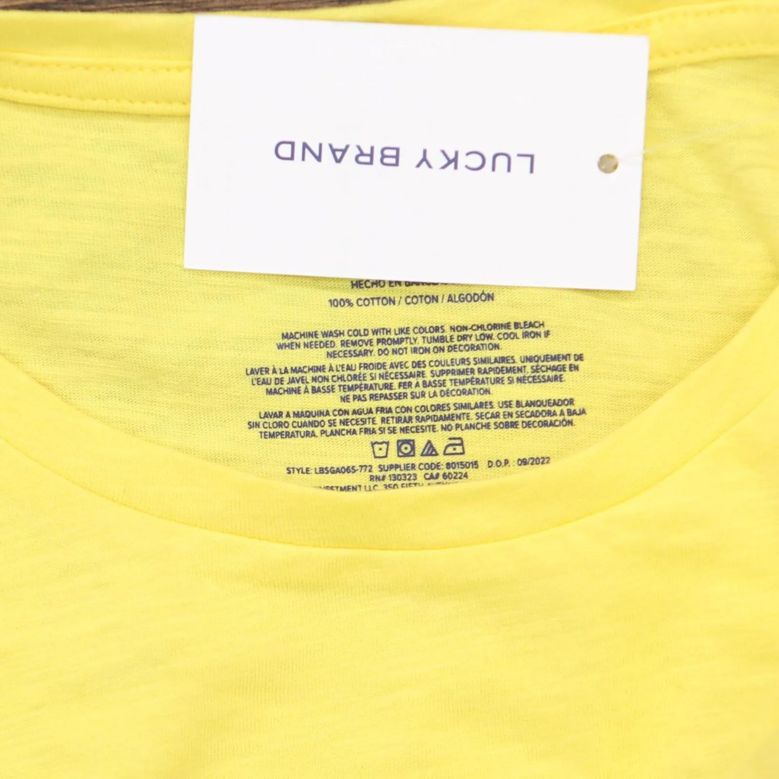 Lucky Brand Girls Short Sleeve Boxy Fit Graphic T-Shirt Gold Finch Smile 12-14