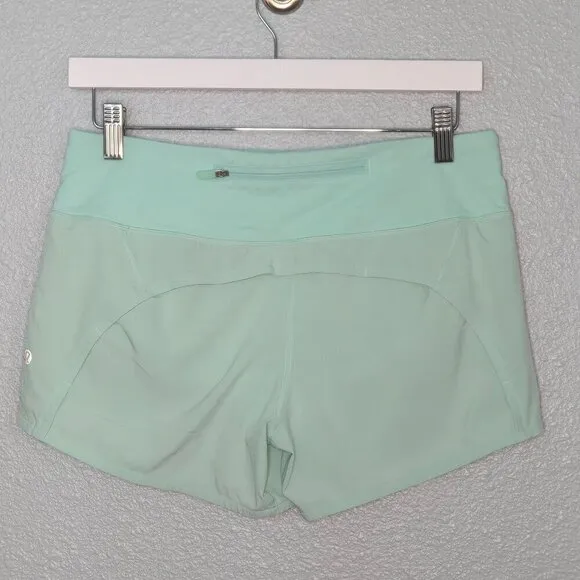 Lululemon Run Times Short II *4&quot; - 6 Toothpaste