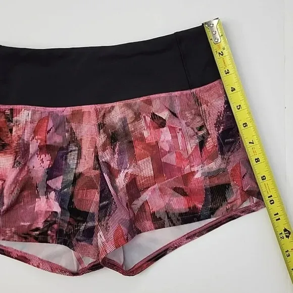 Lululemon Run Times Short II Sun Dazed Multi Pink Super Dark 4&quot; Inseam Size 4