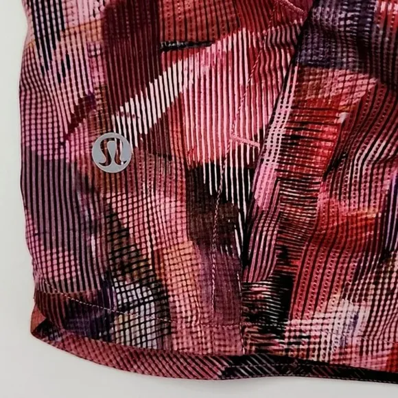 Lululemon Run Times Short II Sun Dazed Multi Pink Super Dark 4&quot; Inseam Size 4