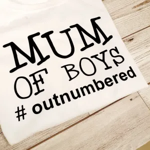 MUM OF BOYS OUTNUMBERED T-SHIRT LADYFIT