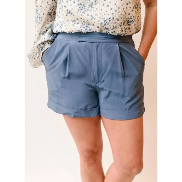 NEW CAMI NYC olga short in blue floral
