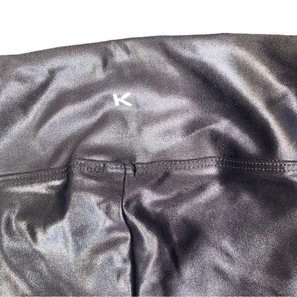 New Koral Women’s High Rise Shorts XS