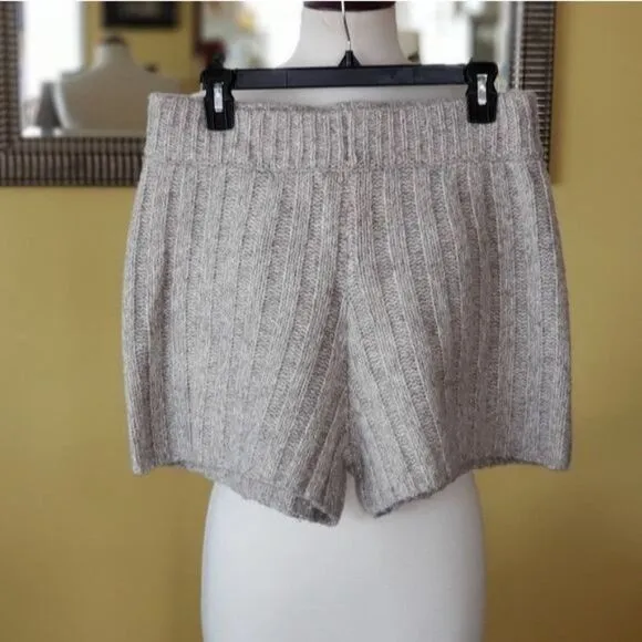NWT Zara Wool Blend Ribbed High Waisted Shorts