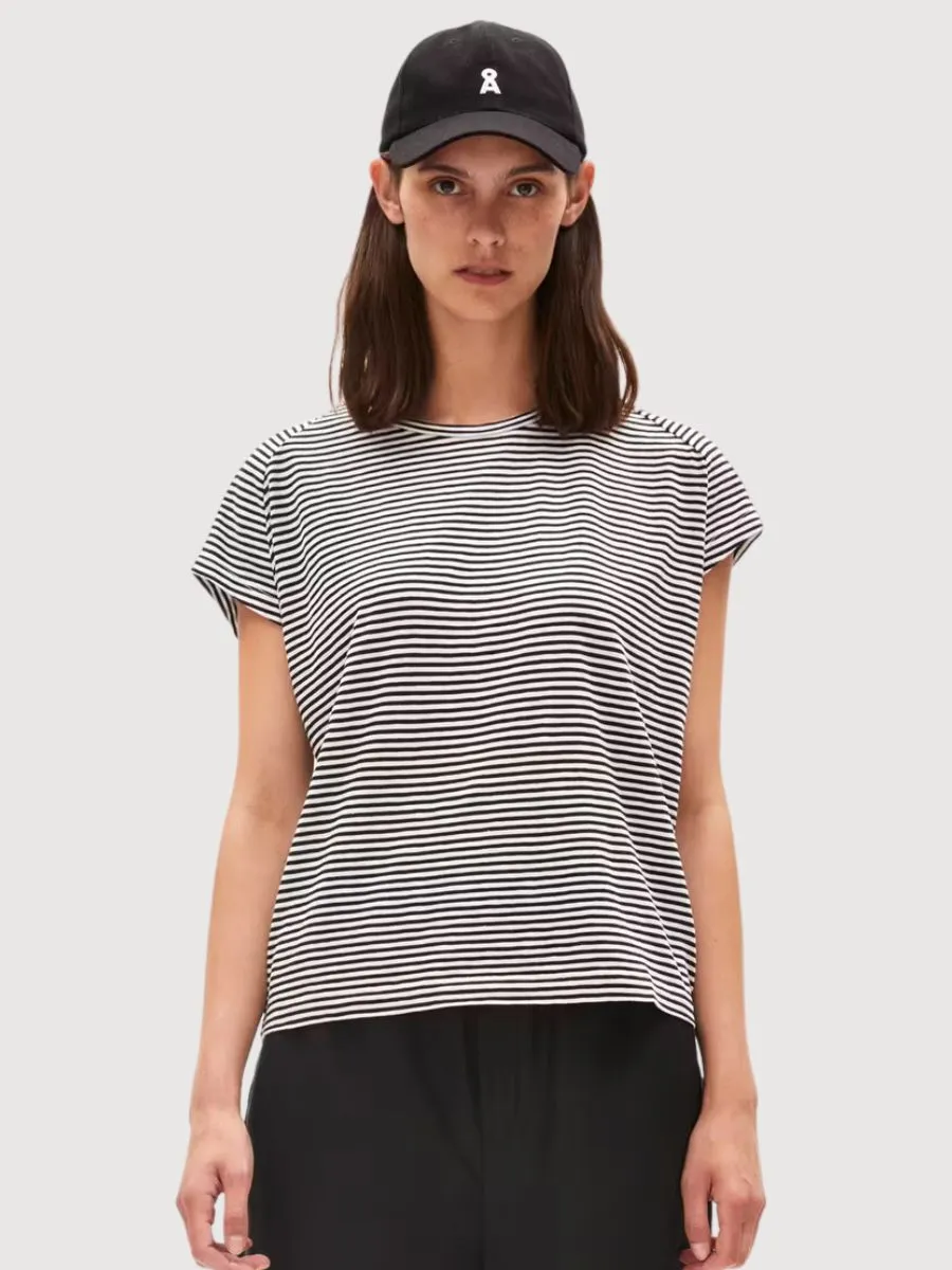 Oneliaa T-Shirt Lovely Stripes in Organic cotton | Armedangels