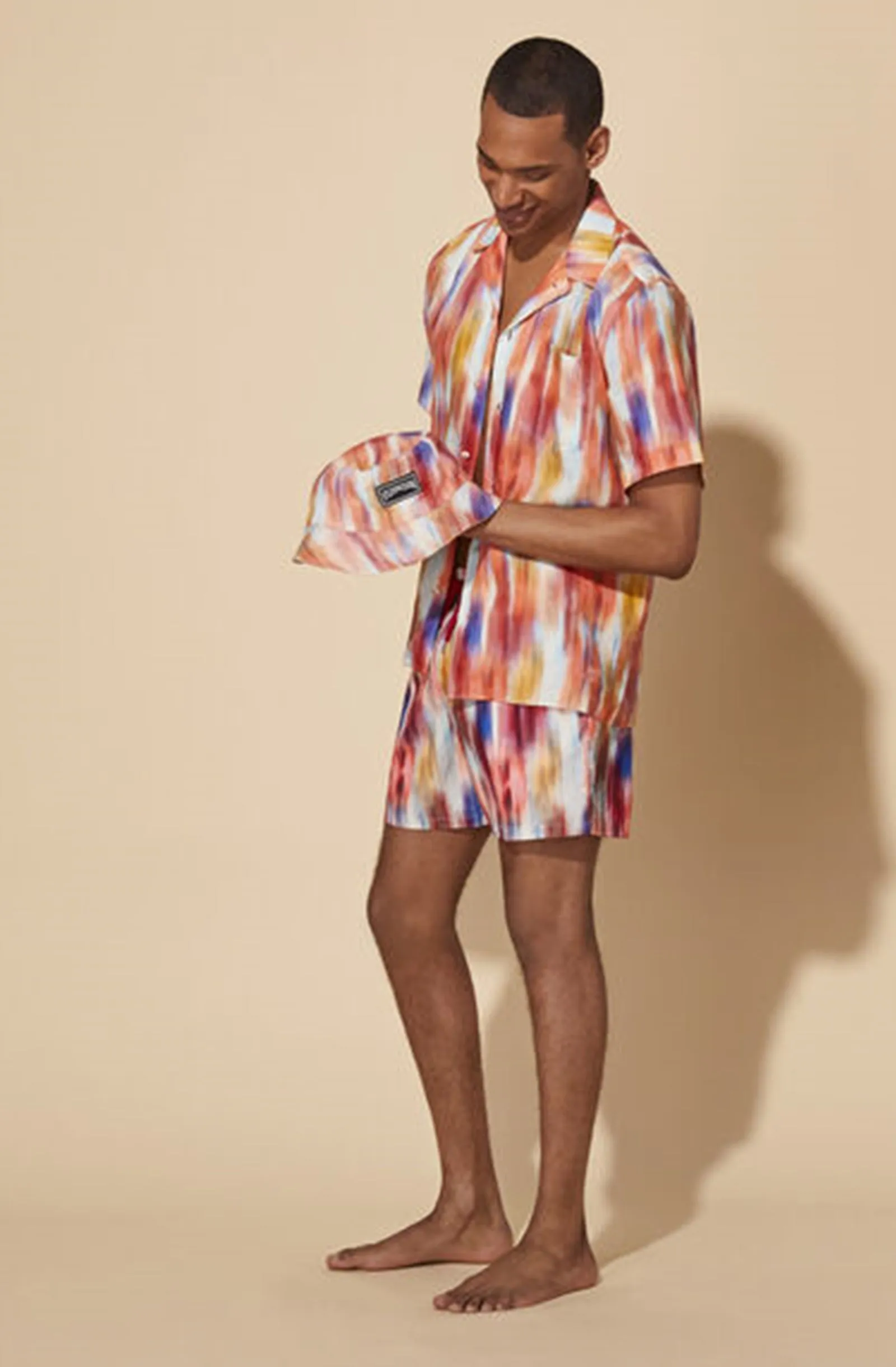 VILEBREQUIN Men Swim Shorts Ultra-Light and Packable Ikat Flowers