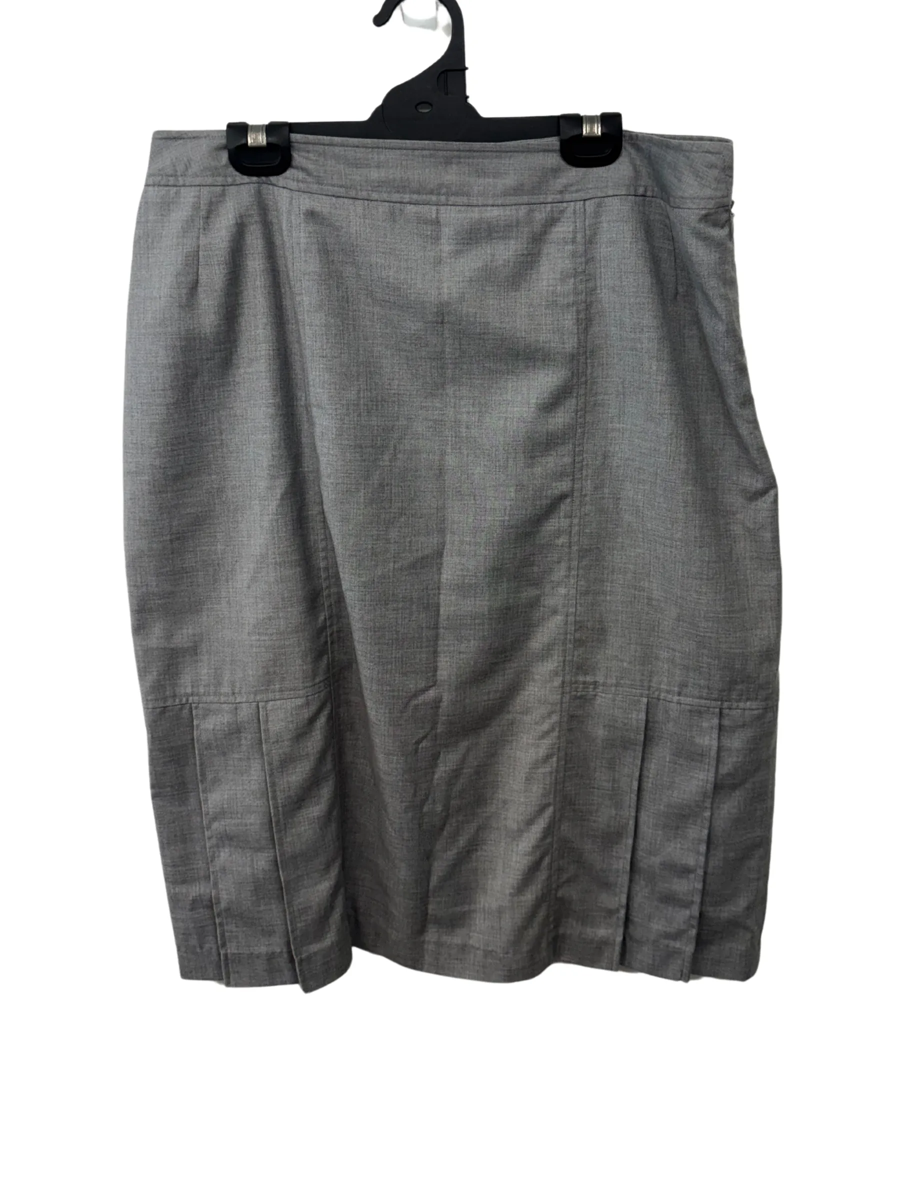 Vintage Light Grey Midi Skirt with Pleats