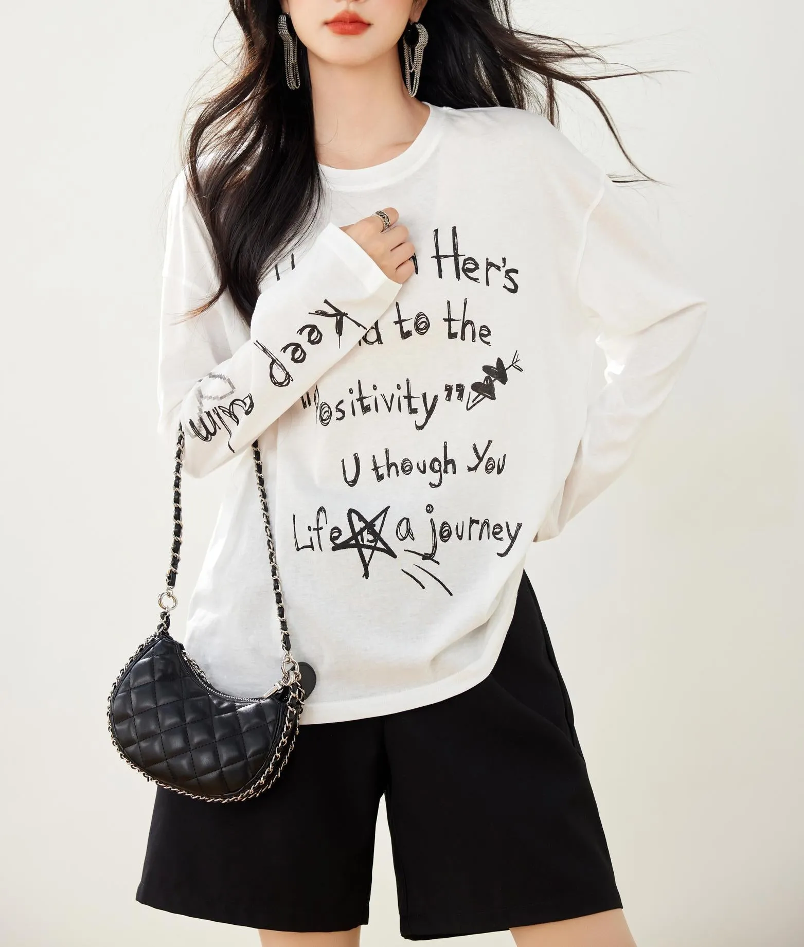 White T-Shirt with Graffiti and Round Neck Design